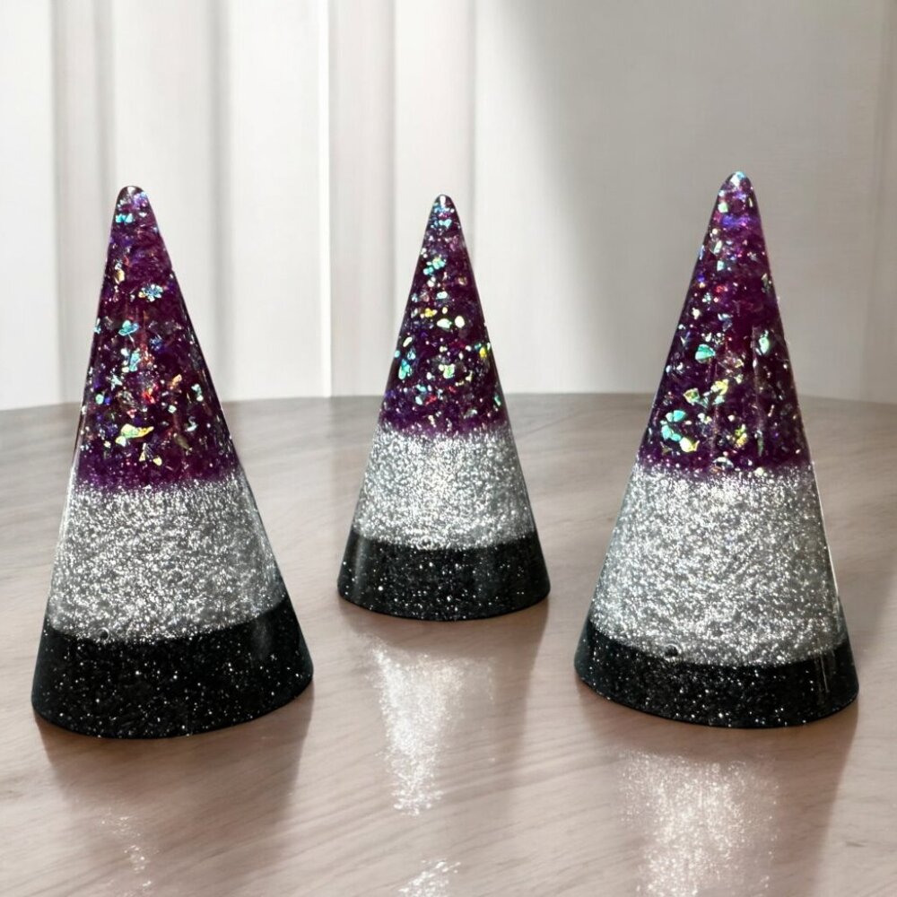 Dichroic Purple Large Ring Cones | Ring Stand | Ring Holder